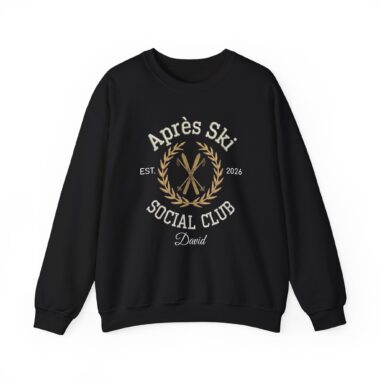Custom Apres Ski Social Club Sweatshirt in Forest Green with personalized Aspen heritage crest